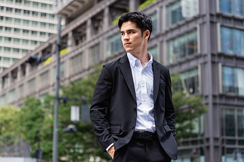 岩崎ルイ | Louis Iwasaki